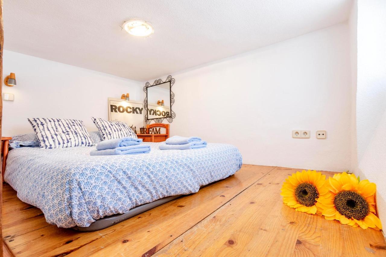 Original Loft En Lavapies Apartment Мадрид Екстериор снимка